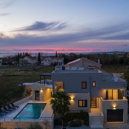 Villa Roca With Heated Pool And Sauna Privlaka  Zewnętrze zdjęcie