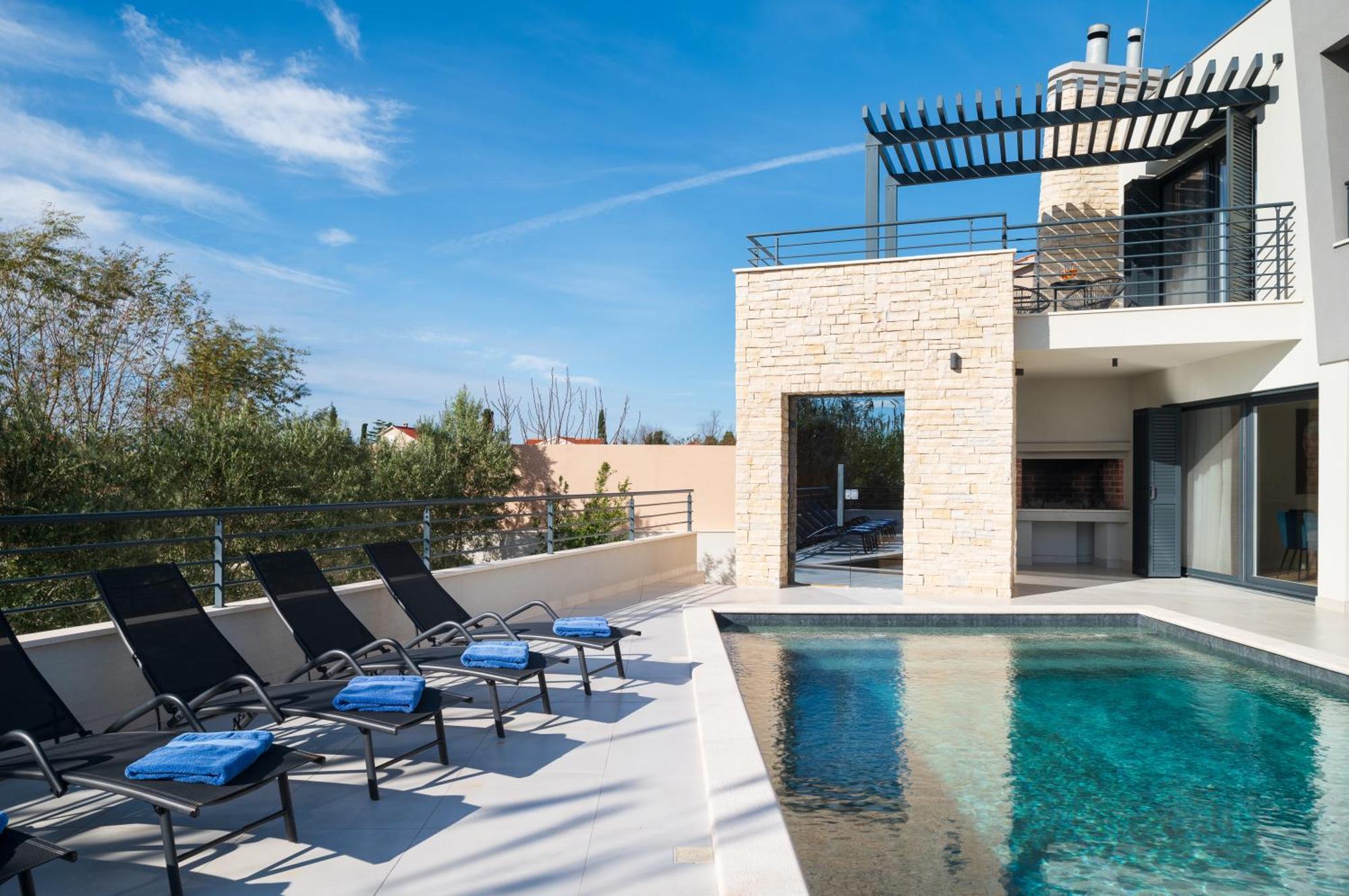 Villa Roca With Heated Pool And Sauna Privlaka  Zewnętrze zdjęcie